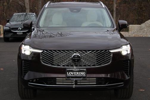 2025 Volvo XC90 Plug-In Hybrid T8 Ultra 6-Seater