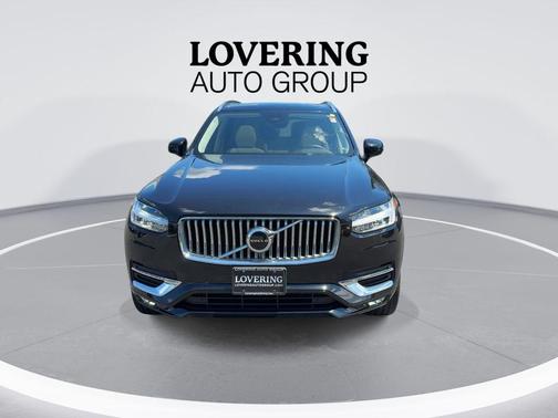 Onyx Black Metallic 2024 Volvo XC90 B5 Core Bright Theme