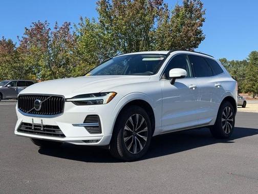 2023 Volvo XC60 B5 Core