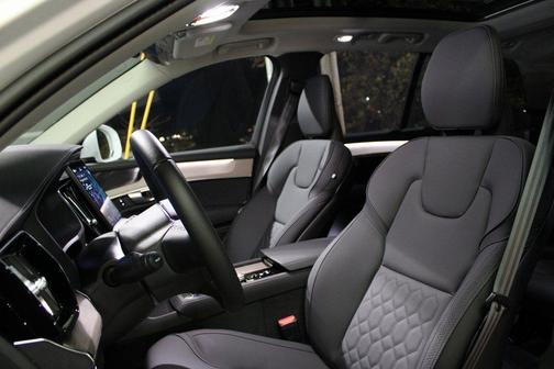 2026 Volvo XC90 B6 Plus 6-Seater