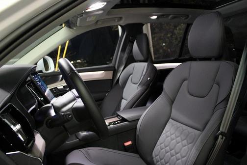 2026 Volvo XC90 B6 Plus 6-Seater