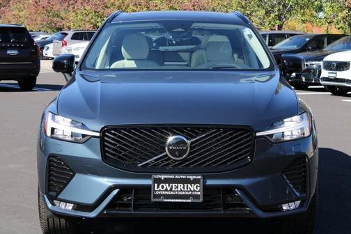 2026 Volvo XC60 B5 Ultra