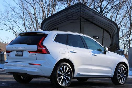 2023 Volvo XC60 B5 Core