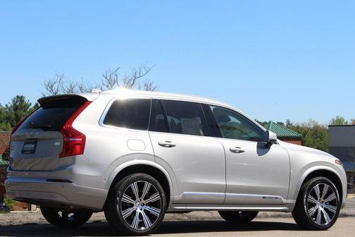 2024 Volvo XC90 Recharge Plug-In Hybrid T8 Plus 6 Passenger