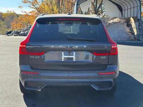 2025 Volvo XC60 B5 Plus