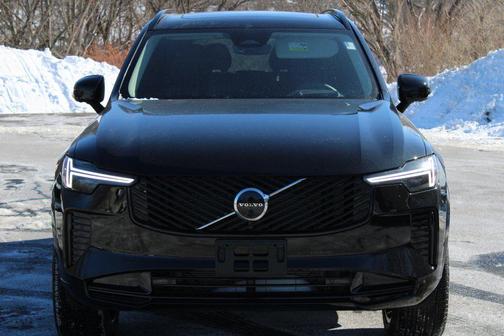 2026 Volvo XC90 B6 Ultra Dark Theme 7-Seater