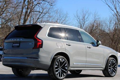 2026 Volvo XC90 B6 Ultra 7-Seater