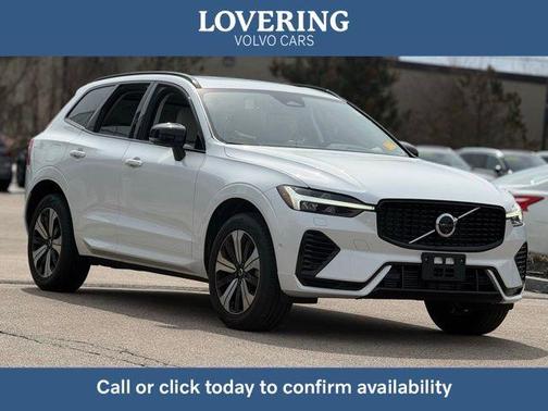 Crystal White Metallic 2025 Volvo XC60 Plug-In Hybrid T8 Plus