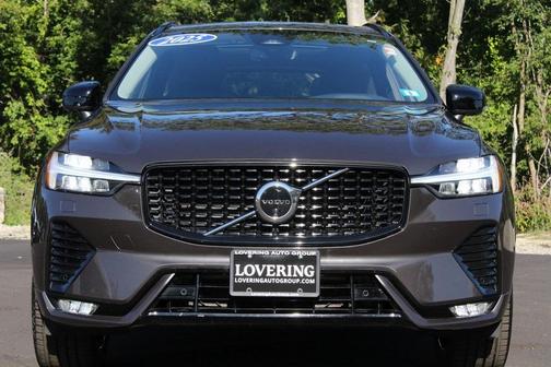 2025 Volvo XC60 B5 Plus
