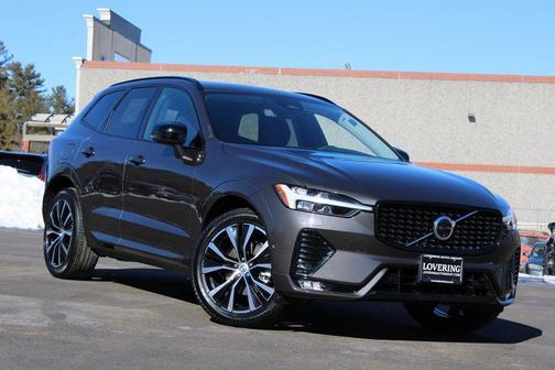 2025 Volvo XC60 B5 Plus