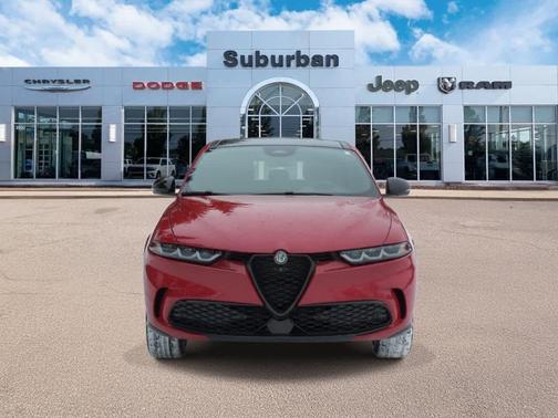 2025 Alfa Romeo Tonale Base