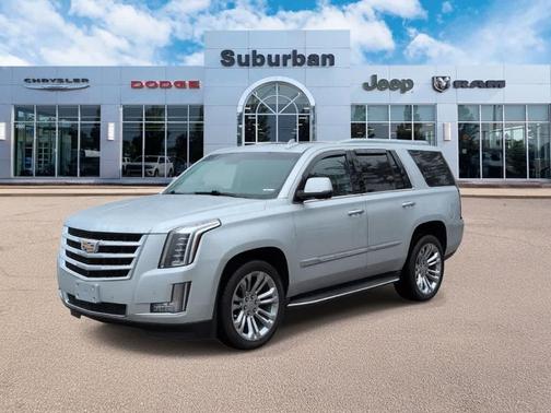 Radiant Silver Metallic 2015 Cadillac Escalade Luxury