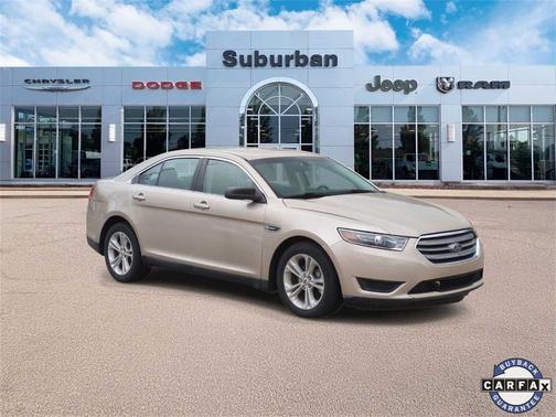 2017 Ford Taurus SE