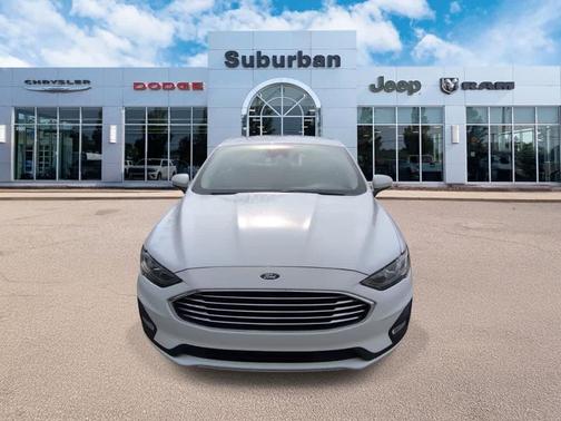 Oxford White 2019 Ford Fusion SE