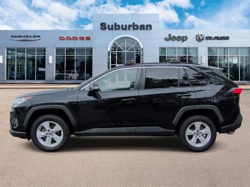 Midnight Black Metallic 2020 Toyota RAV4 XLE
