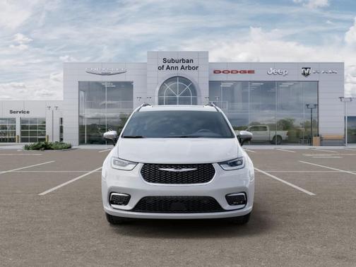 2026 Chrysler Pacifica Pinnacle