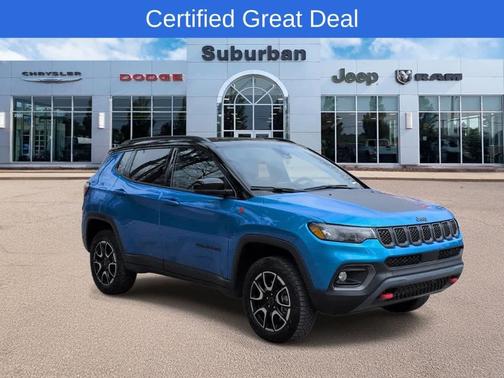 Hydro Blue Pearlcoat 2025 Jeep Compass Trailhawk