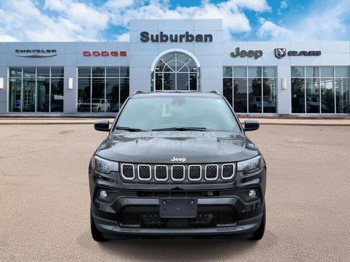 2023 Jeep Compass Latitude Lux