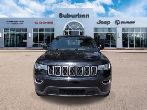Diamond Black 2020 Jeep Grand Cherokee Laredo E