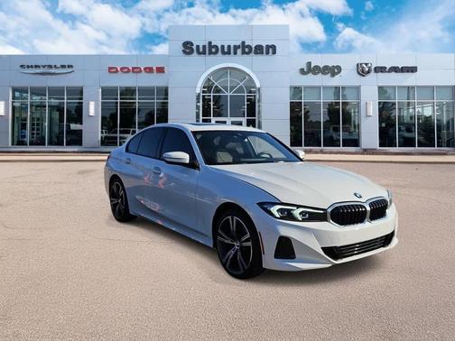 2023 BMW 330 i xDrive