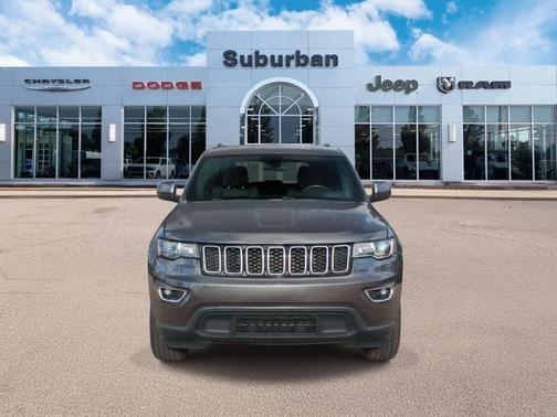 2020 Jeep Grand Cherokee Laredo E