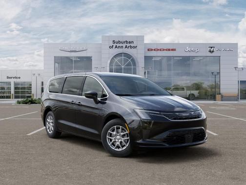 Diamond Black 2027 Chrysler Pacifica SELECT