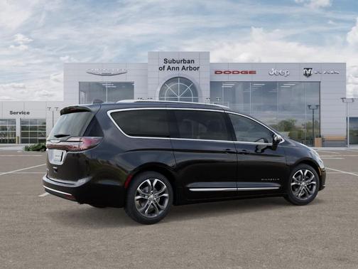 2026 Chrysler Pacifica Pinnacle