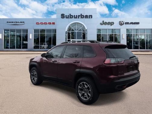 Velvet Red Pearlcoat 2020 Jeep Cherokee Trailhawk