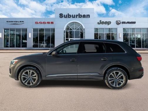 2025 Audi Q7 55 Premium Plus