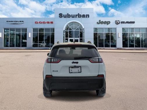 2023 Jeep Cherokee Altitude Lux