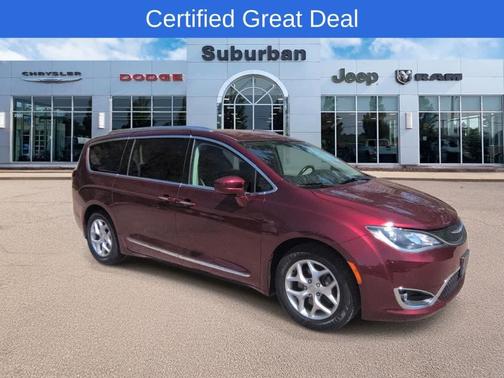 Velvet Red Pearlcoat 2018 Chrysler Pacifica Touring-L Plus