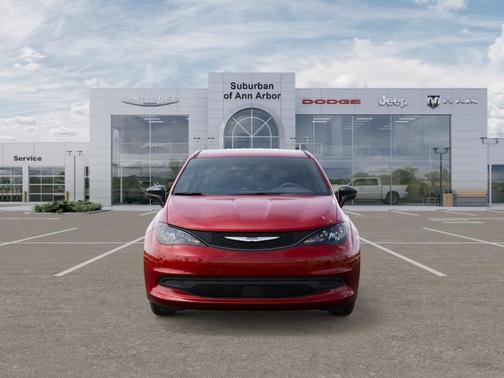 2026 Chrysler Voyager LX