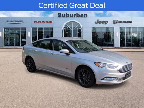 Ingot Silver Metallic 2018 Ford Fusion Hybrid SE
