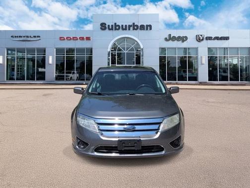 Gray 2010 Ford Fusion SEL