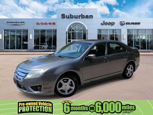 Gray 2010 Ford Fusion SEL