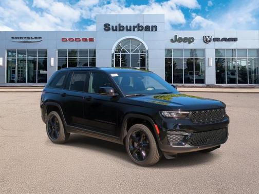 2025 Jeep Grand Cherokee Laredo