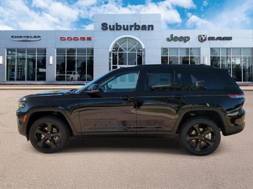 2025 Jeep Grand Cherokee Laredo