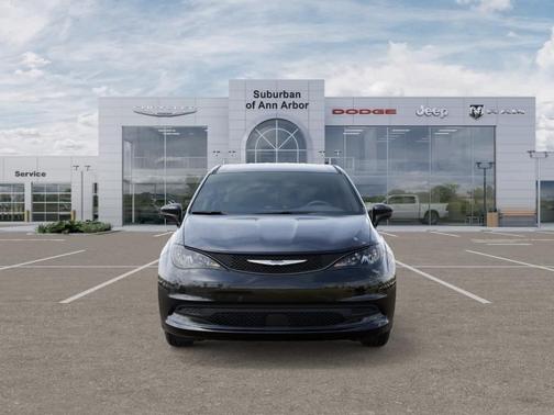 Diamond Black 2026 Chrysler Voyager LX