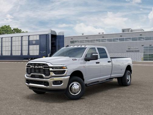 Bright White Clearcoat 2026 RAM 3500 Tradesman