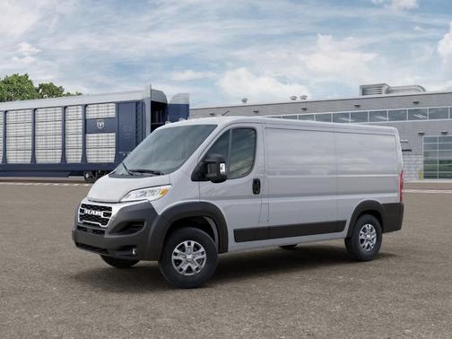 Bright White Clearcoat 2026 RAM ProMaster 1500 Low Roof