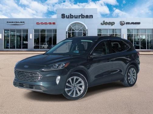 2022 Ford Escape Titanium
