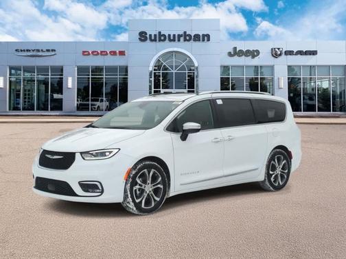 2026 Chrysler Pacifica Pinnacle