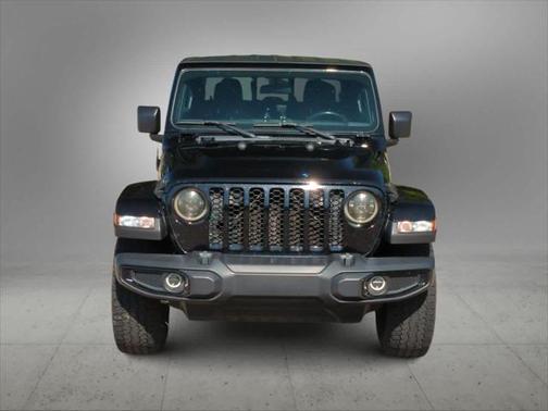 2021 Jeep Gladiator Willys 4x4