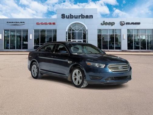 2017 Ford Taurus SEL