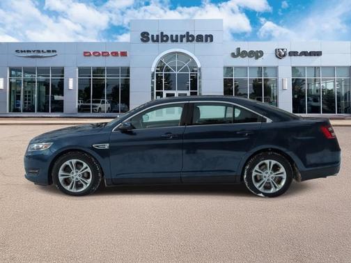 2017 Ford Taurus SEL