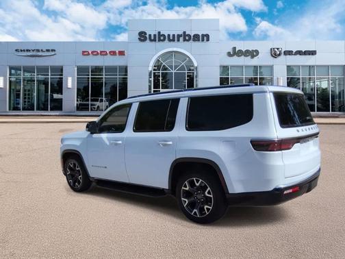 Bright White Clearcoat 2024 Jeep Wagoneer Series III