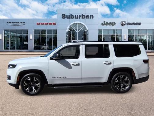Bright White Clearcoat 2024 Jeep Wagoneer Series III