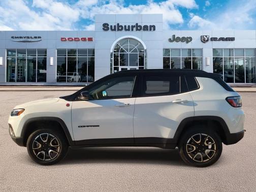 2024 Jeep Compass Trailhawk