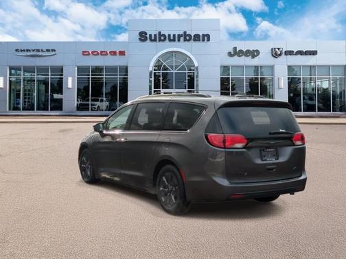 2020 Chrysler Pacifica Hybrid Limited