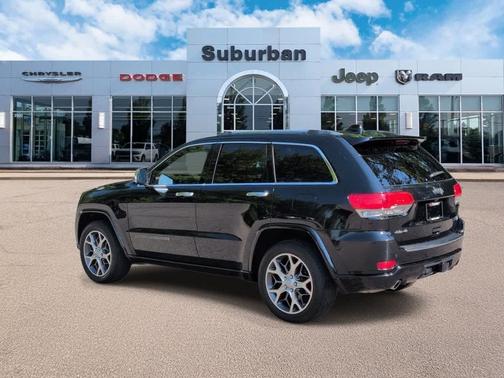 Diamond Black 2021 Jeep Grand Cherokee Overland